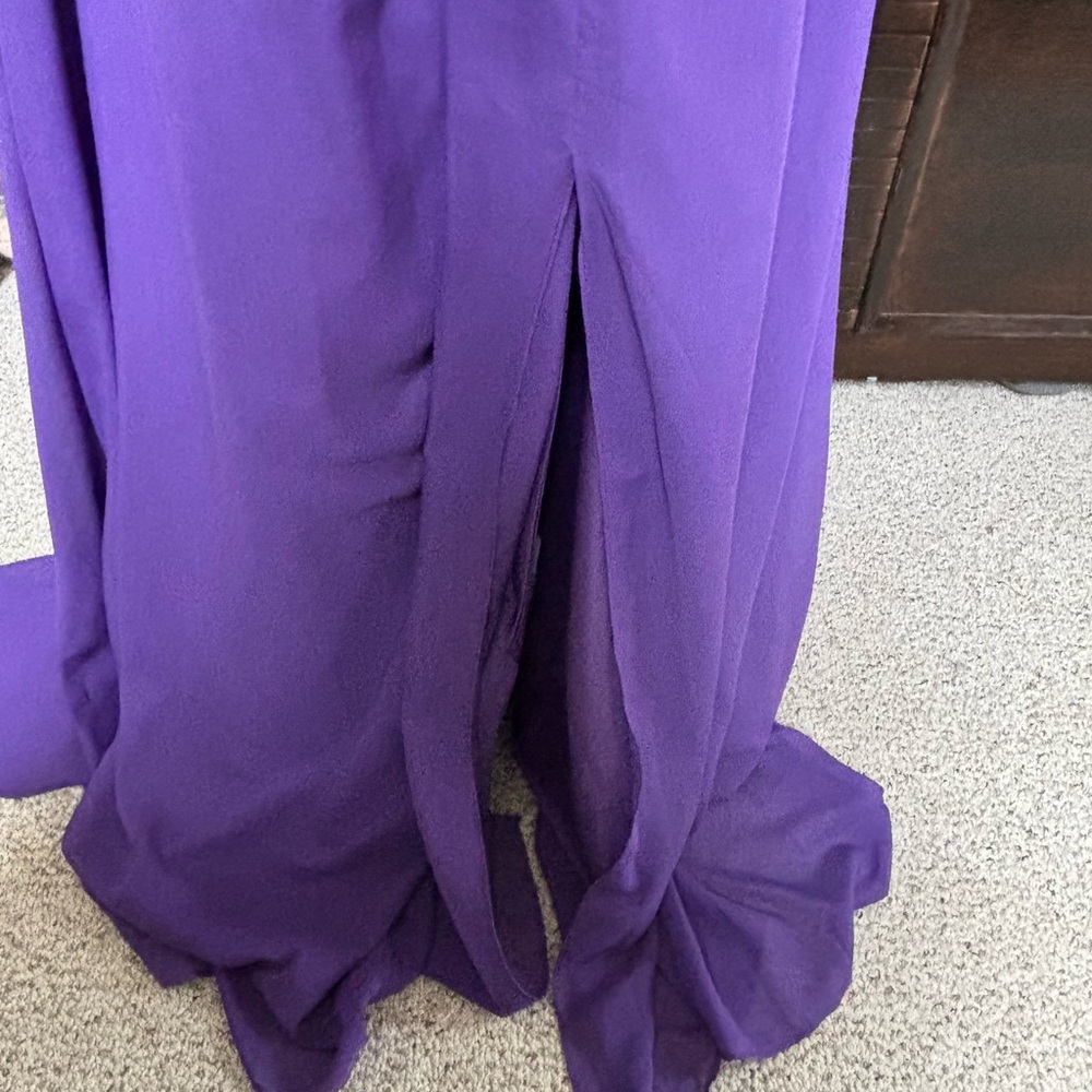NWT! Elegant Halter Purple Evening/Bridesmaid Gown - Picture 5 of 10